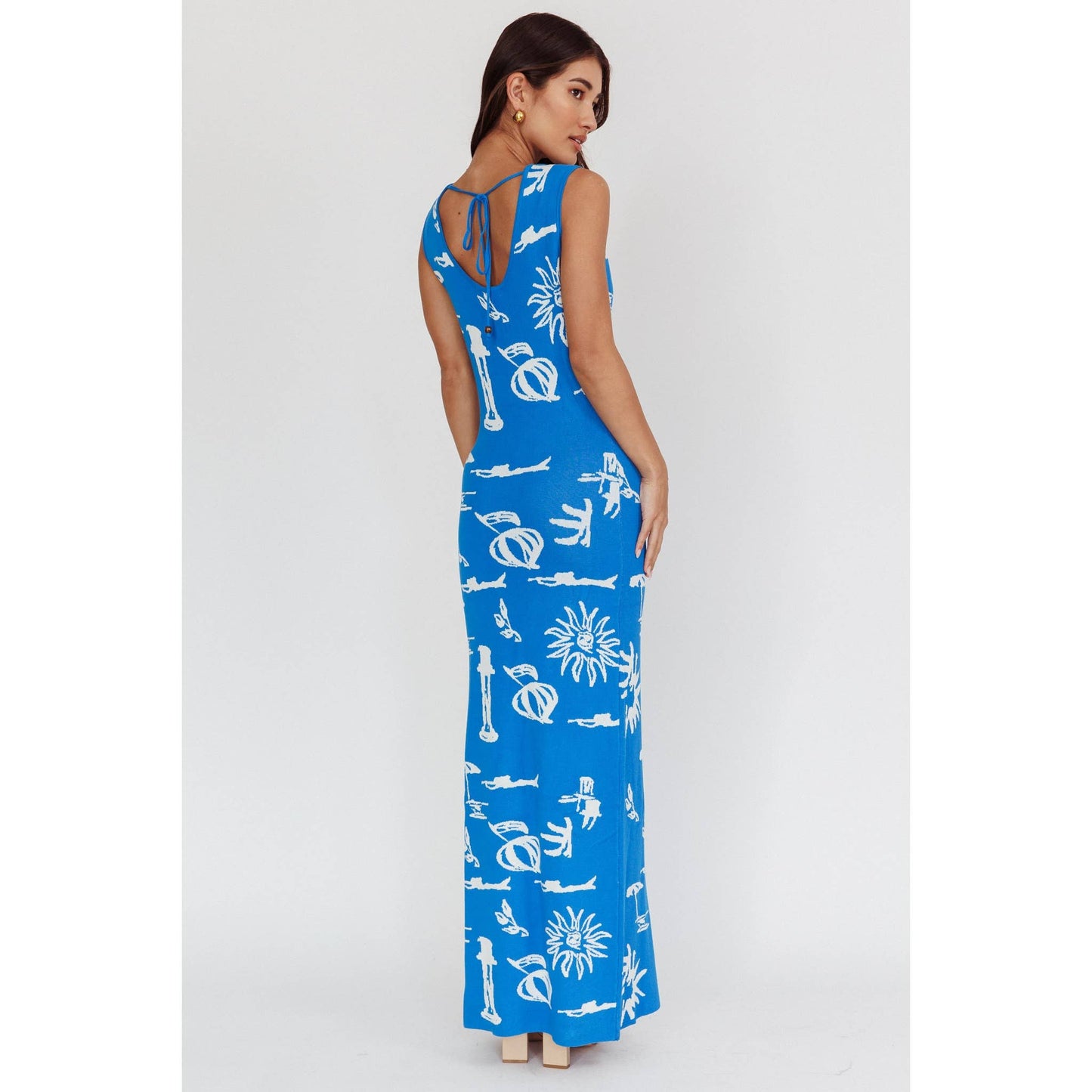 SLEEVELESS OCEAN VIBES DETAIL MAXI DRESS