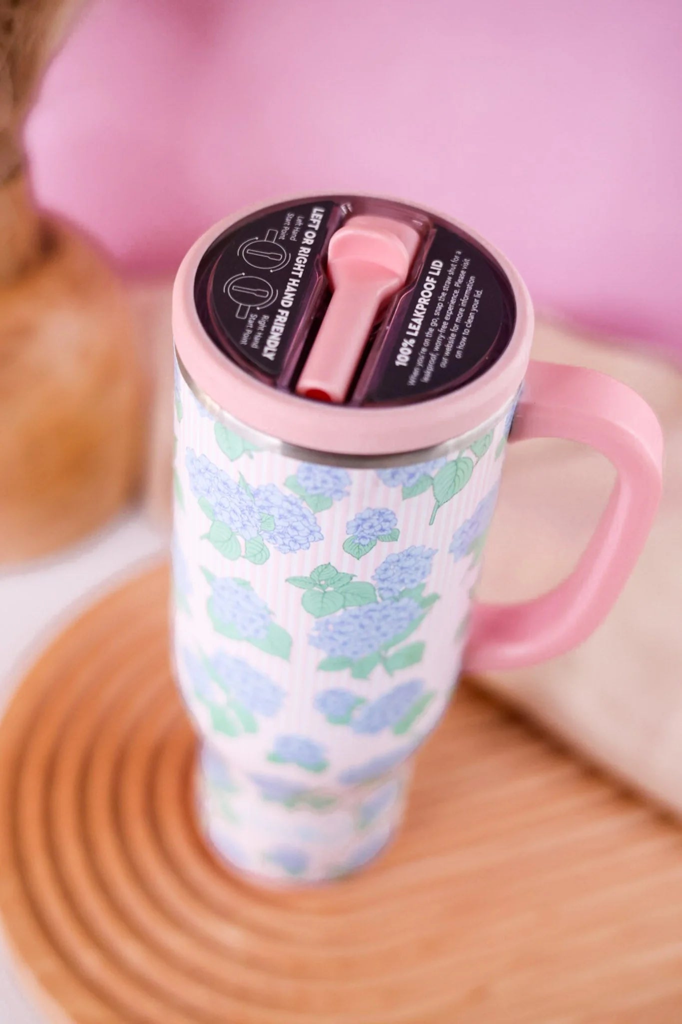 Hydrangeas mega mug 30oz.
